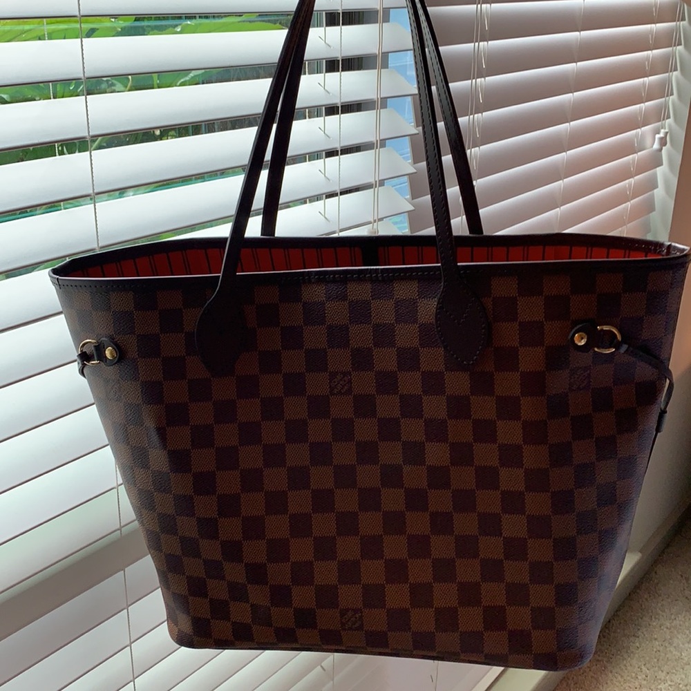 Louis Vuitton Neverfull MM